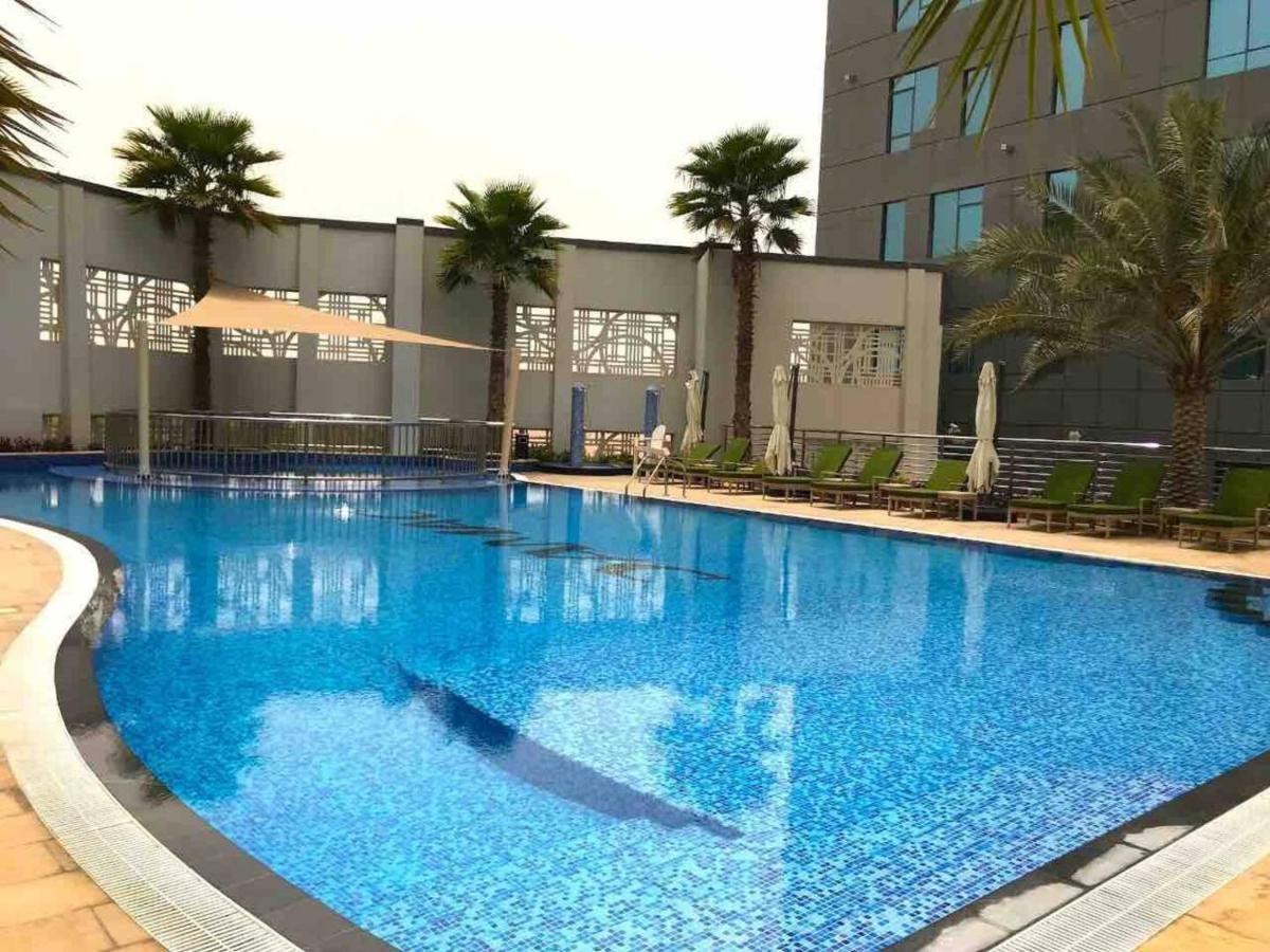Furnished With Burj Khalifa View Appartement *